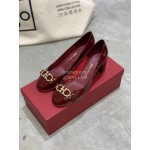 Salvatore Ferragamo New Round Head Gold Button Thick Heel Shoes For Women Wine Red