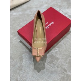 Salvatore Ferragamo New Leather Bow Pointed High Heels For Women Pink