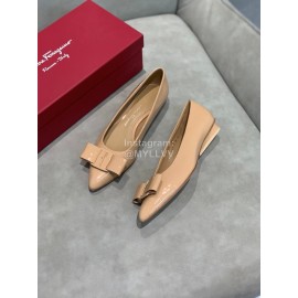 Salvatore Ferragamo Fashion Patent Leather Bow Shoes For Women Khaki