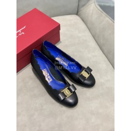 Salvatore Ferragamo New Calf Wave Edge High Heeled Shoes For Women Black