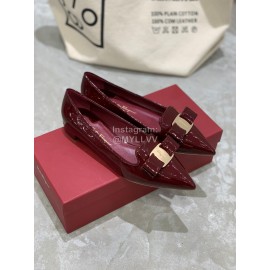 Salvatore Ferragamo Fashion Patent Leather Pointed Shoes For Women Wine Red
