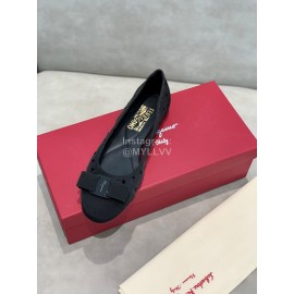 Salvatore Ferragamo Spring Summer New Wave Dot Gauze Shoes For Women Black