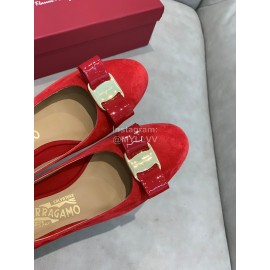 Salvatore Ferragamo Velvet Patent Leather Bow Thick High Heels For Women Red