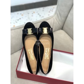 Salvatore Ferragamo Velvet Patent Leather Bow Thick High Heels For Women Black