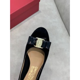 Salvatore Ferragamo Velvet Patent Leather Bow Thick High Heels For Women Black