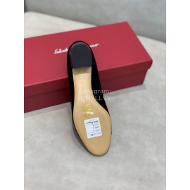 Salvatore Ferragamo Velvet Patent Leather Bow Thick High Heels For Women Black