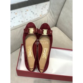 Salvatore Ferragamo Velvet Patent Leather Bow Thick High Heels For Women Wine Red