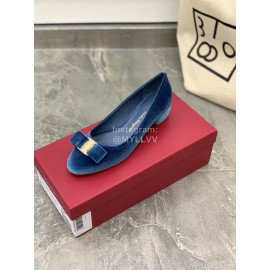 Salvatore Ferragamo Fashion Velvet Bow Thick High Heels For Women Blue