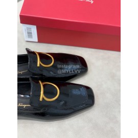 Salvatore Ferragamo Simple Soft Sheepskin Shoes For Women Black