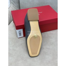 Salvatore Ferragamo Simple Soft Sheepskin Shoes For Women Blue