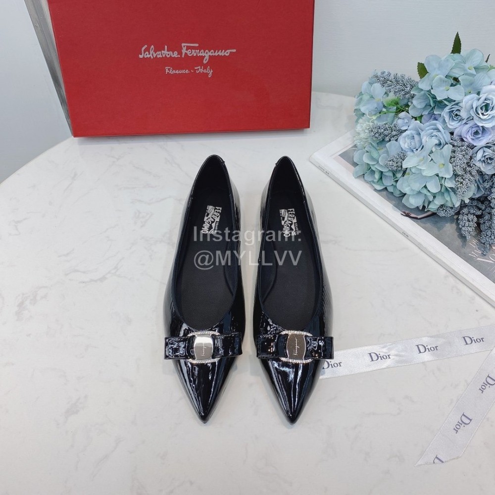 Salvatore Ferragamo Simple Soft Sheepskin Pointed Shoes For Women 