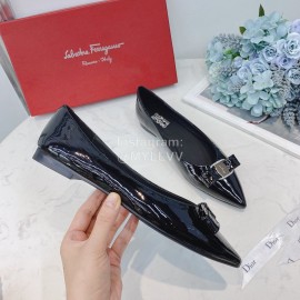 Salvatore Ferragamo Simple Soft Sheepskin Pointed Shoes For Women 