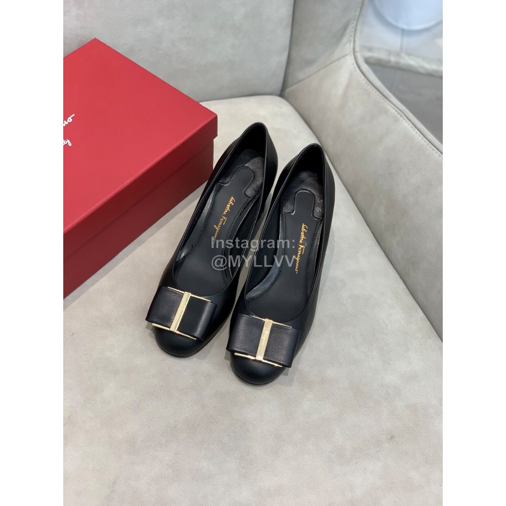 Salvatore Ferragamo Fashion Sheepskin Thick High Heels For Women Black