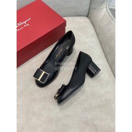 Salvatore Ferragamo Fashion Sheepskin Thick High Heels For Women Black