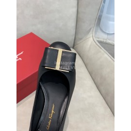 Salvatore Ferragamo Fashion Sheepskin Thick High Heels For Women Black