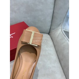 Salvatore Ferragamo Fashion Sheepskin Thick High Heels For Women Khaki