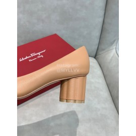 Salvatore Ferragamo Fashion Sheepskin Thick High Heels For Women Khaki