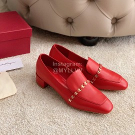 Salvatore Ferragamo Retro Soft Napa Leather Chain High Heels For Women Red