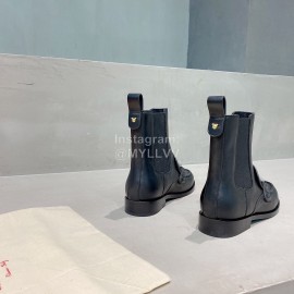 Salvatore Ferragamo Retro Leather Short Boots For Women Black