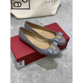 Salvatore Ferragamo Classic Bow Calf Shoes For Women Blue