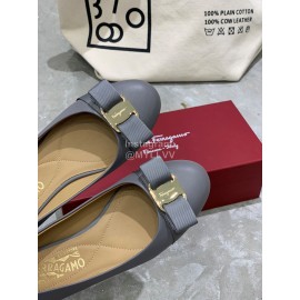 Salvatore Ferragamo Classic Bow Calf Shoes For Women Blue