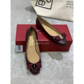 Salvatore Ferragamo Classic Bow Calf Shoes For Women Purplish Red