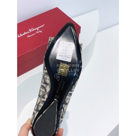 Ferragamo Viva Bow Sheepskin Pointed Ballet Shoes For Women 