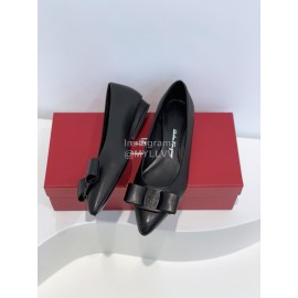Ferragamo Viva Bow Sheepskin Pointed Ballet Shoes For Women Black