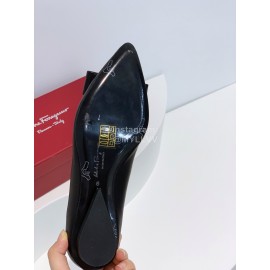 Ferragamo Viva Bow Sheepskin Pointed Ballet Shoes For Women Black