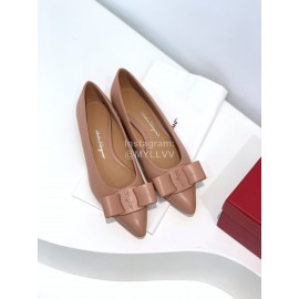Ferragamo Viva Bow Sheepskin Pointed Ballet Shoes For Women Apricot