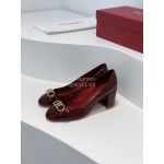 Ferragamo Fashion Gancini Buckle Patent Leather High Heels For Women Wine Red