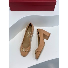 Ferragamo Fashion Gancini Buckle Patent Leather High Heels For Women Apricot 