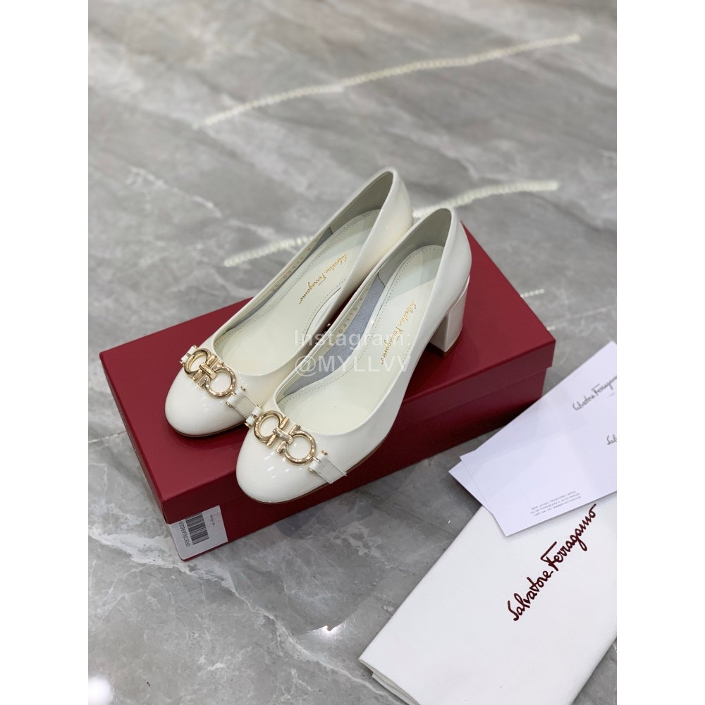 Ferragamo Fashion Gancini Buckle Patent Leather High Heels For Women White