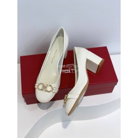 Ferragamo Fashion Gancini Buckle Patent Leather High Heels For Women White
