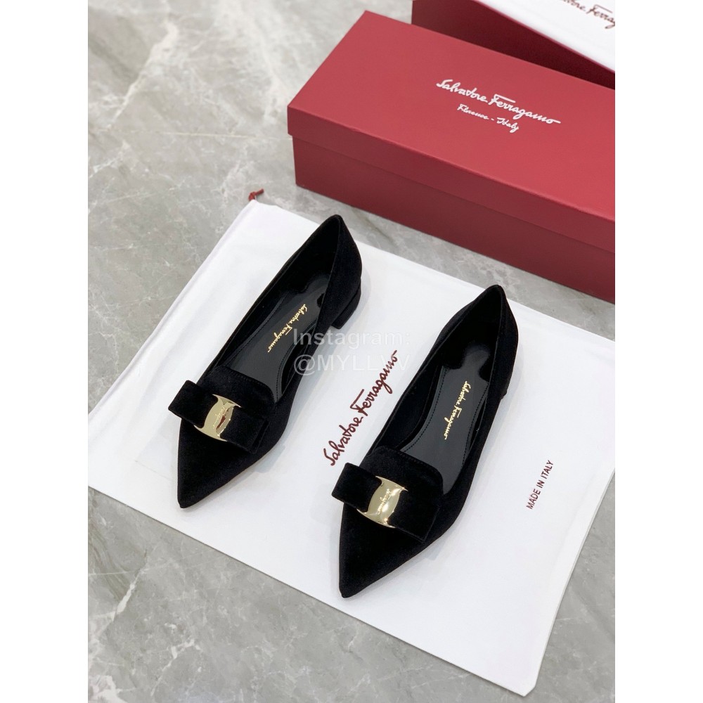 Ferragamo Velvet Bow Thick High Heeled Pointed Shoes For Women Black