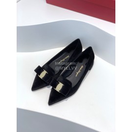 Ferragamo Velvet Bow Thick High Heeled Pointed Shoes For Women Black