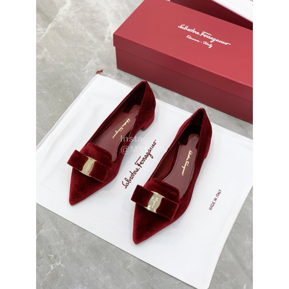 Ferragamo Velvet Bow Thick High Heeled Pointed Shoes For Women Wine Red