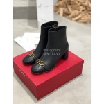 Ferragamo Gancini Buckle Black Cowhide Thick High Heeled Boots For Women