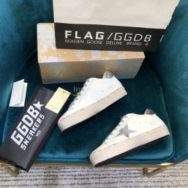 Golden Goose Versatile Calf Leather Fashion Casual Shoes For Men And Women Gray