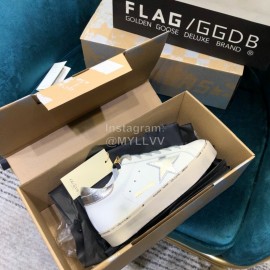 Golden Goose Versatile Calf Leather Fashion Casual Shoes For Men And Women Gray