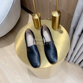 Gianvito Rossi New Gold Button High Heel Leather Shoes For Women Black