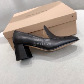 Gianvito Rossi New Gold Button High Heel Leather Shoes For Women Black