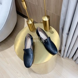 Gianvito Rossi New Gold Button High Heel Leather Shoes For Women Black