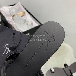 Giuseppe Zanotti New Sheepskin Flip Flops For Women Black