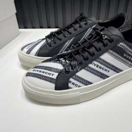 Givenchy Calf Leather Casual Sneakers Black For Men And Women