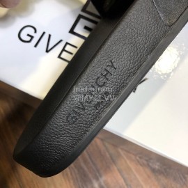 Givenchy Summer New Printed Calf Leather Slippers Black For Men 