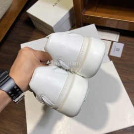 Givenchy Lychee Grain Leather Leisure Sneakers For Men White
