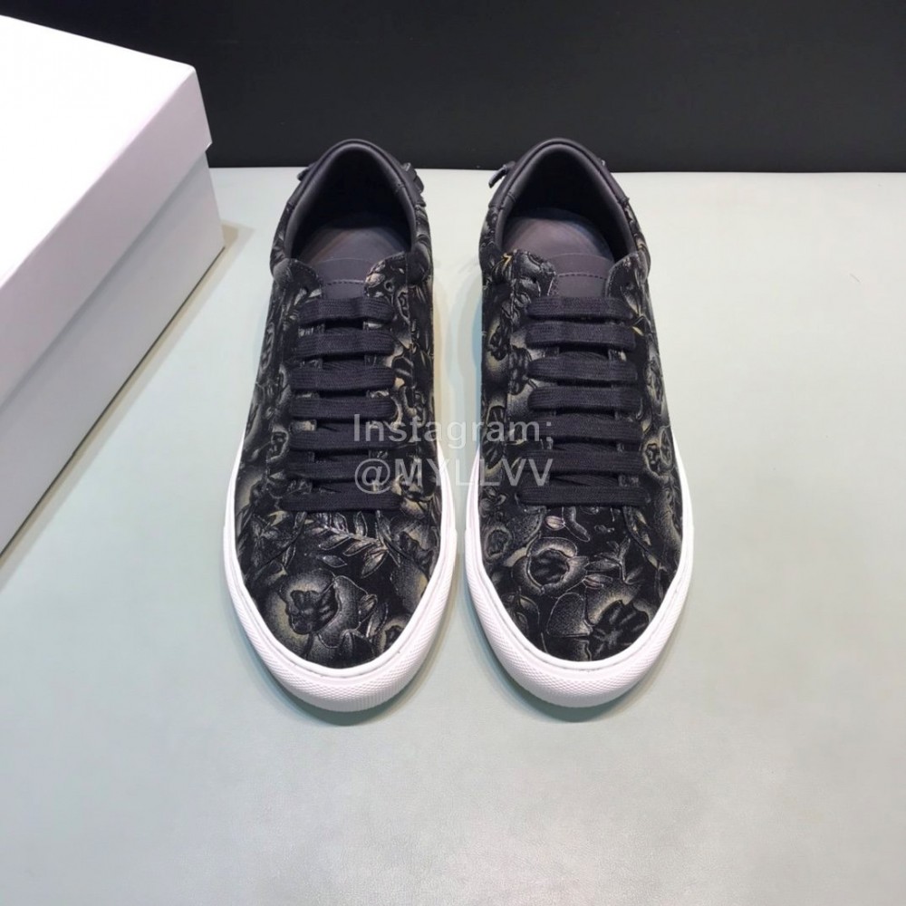 Givenchy Calf Leather Lace Up Casual Shoes For Men Black