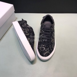 Givenchy Calf Leather Lace Up Casual Shoes For Men Black