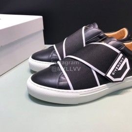 Givenchy Black Calf Leather Casual Shoes For Men 